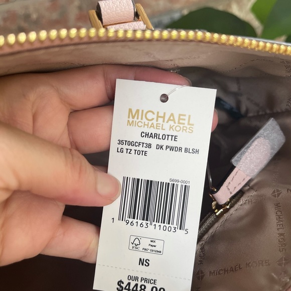 Micheal Kors purse and wallet - Picture 7 of 14